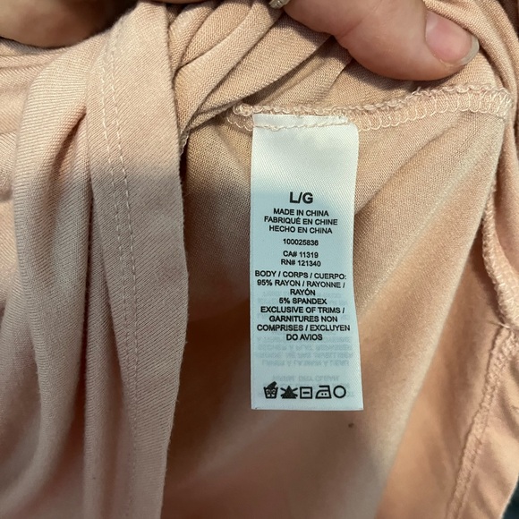 Dynamite- Long sleeve with shoulder cut out blouse - Picture 2 of 2